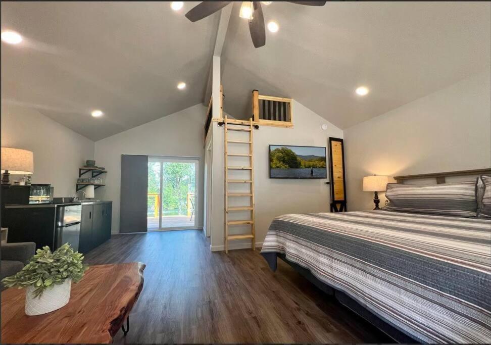 Loft Cabin 2 - Rogue River Resort Grants Pass Buitenkant foto